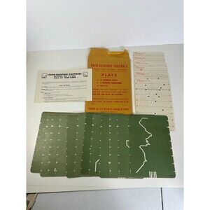Foto Electric Football Game Plays Only by Cadaco Replacement part